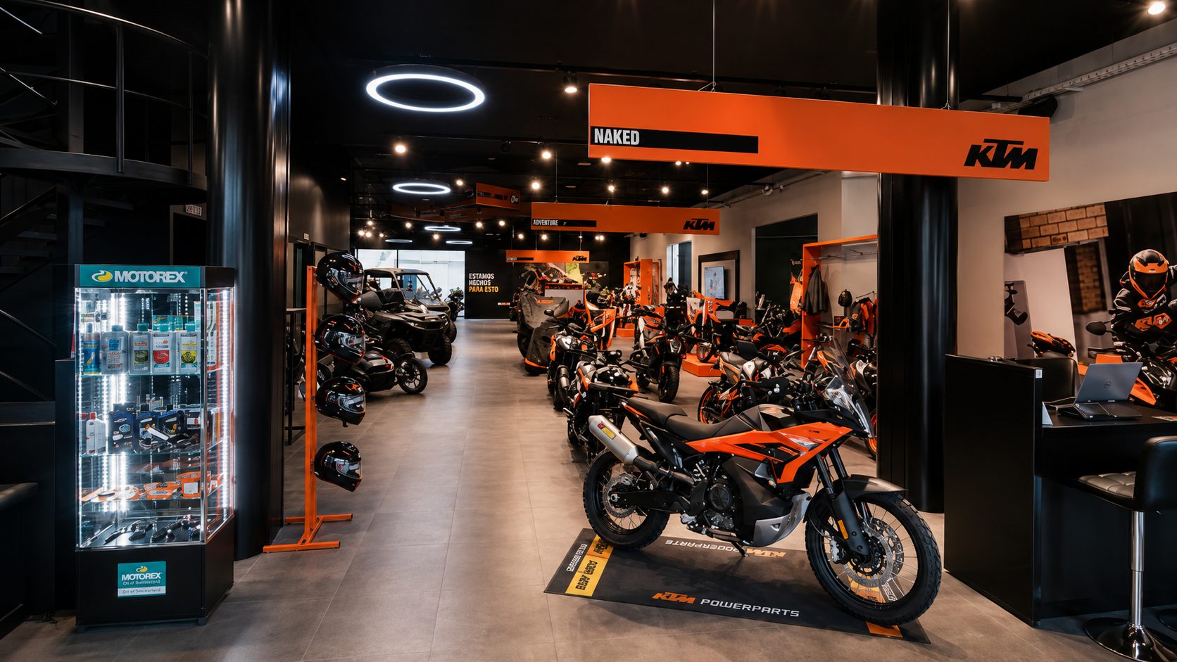 KTM, arquitectura comercial (foto 2 de 5) — CORNER Arquitectura