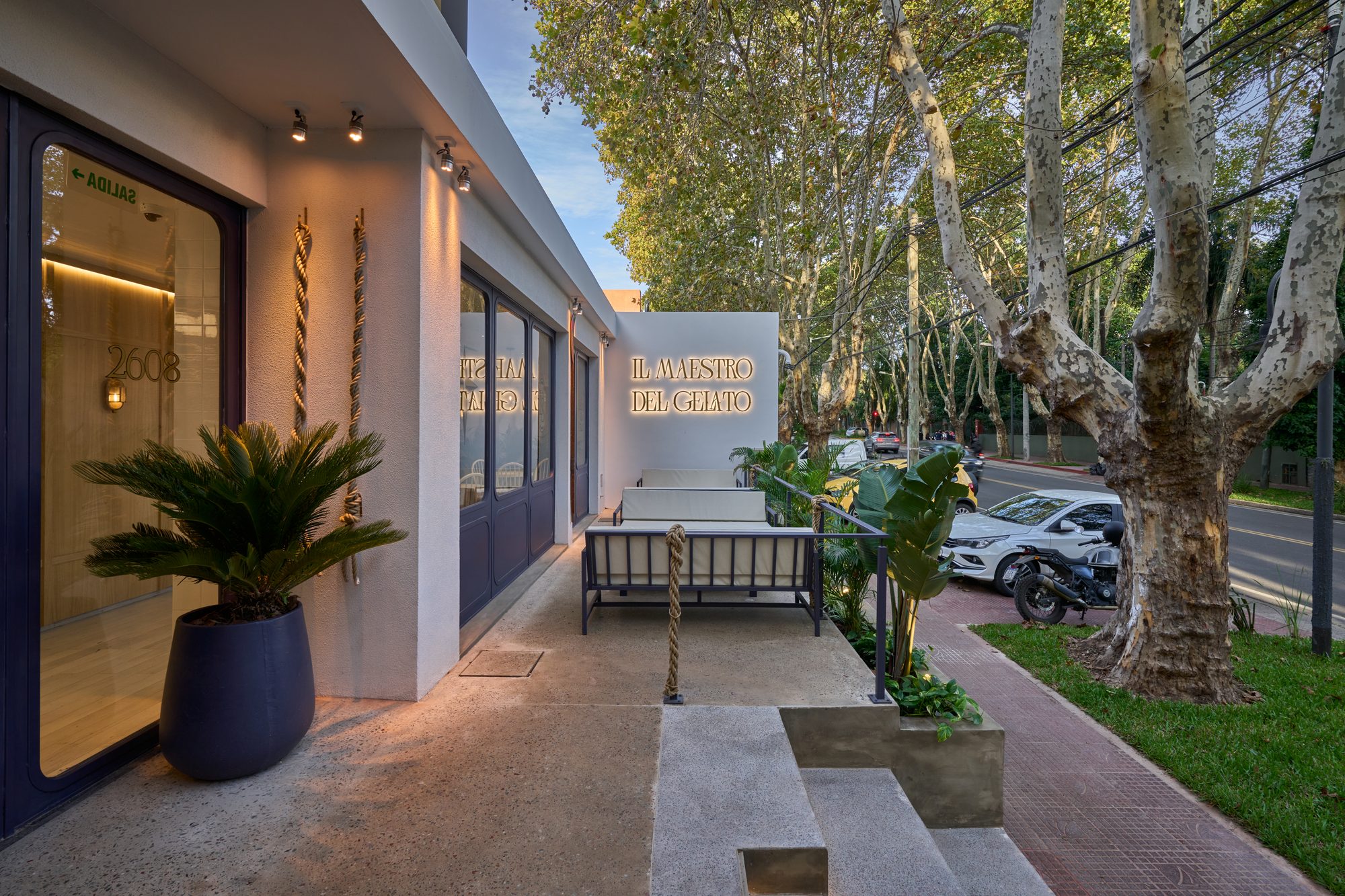 Lucciano's, arquitectura comercial en Av. Libertador 2608, Punta Chica (foto 6 de 9) — CORNER Arquitectura
