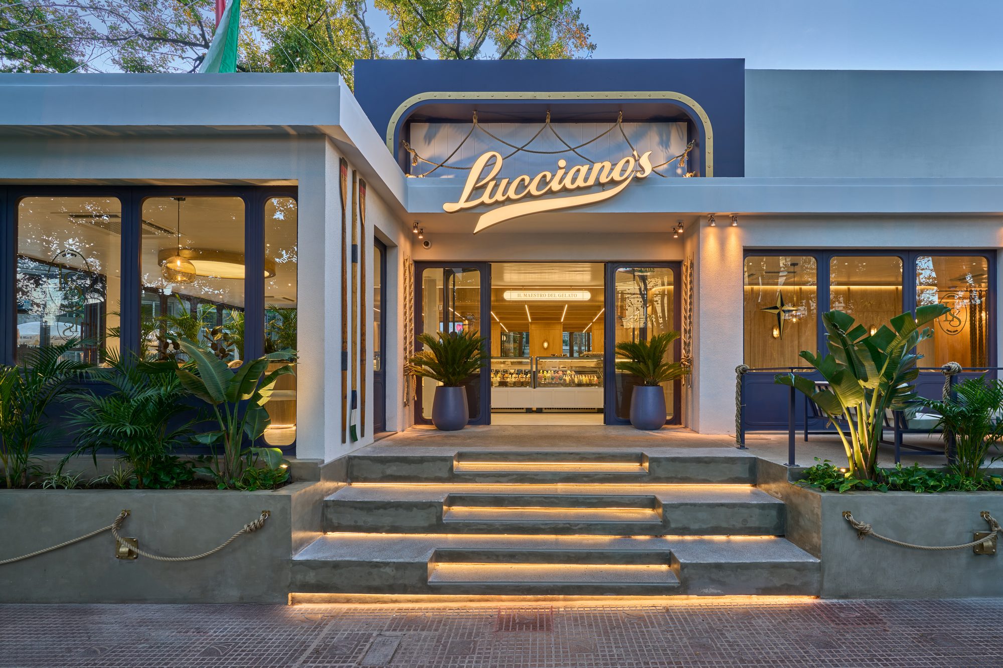 Lucciano's, arquitectura comercial en Av. Libertador 2608, Punta Chica — CORNER Arquitectura